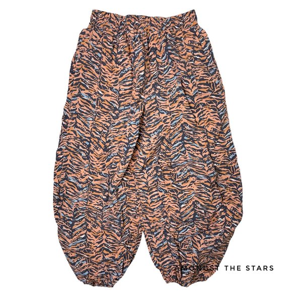 Free People Movement Zephyr Funky Print Balloon Baggy Drawstring Pants - Picture 8 of 9